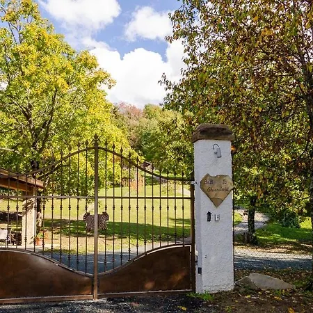 La Ghiandaia 住宿加早餐酒店 贝尔切托