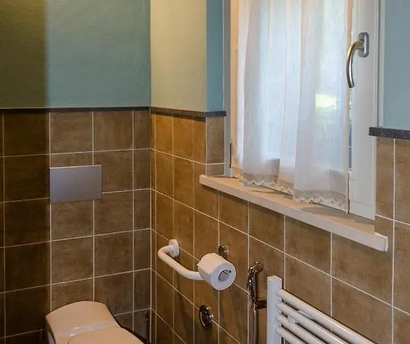 Bed & Breakfast La Ghiandaia 3*